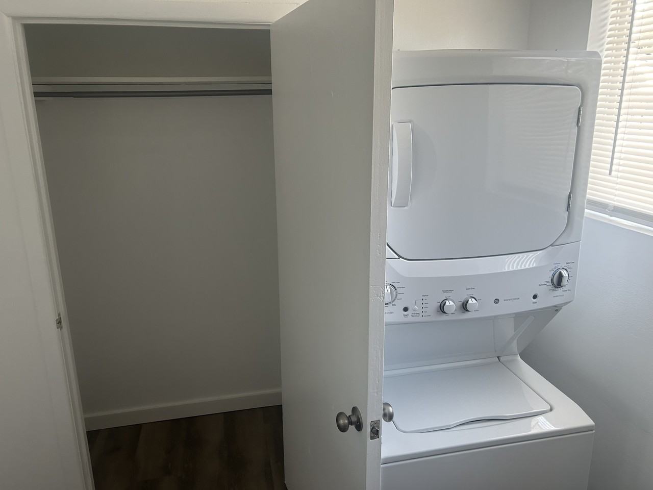 1915 E Walton Ave #1915 - Photo 5 of 13