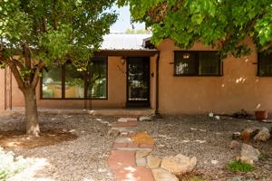 featured image of 3112 California St Ne