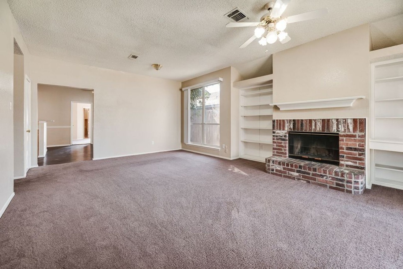 2729 Bent Brook Dr - Photo 2 of 22