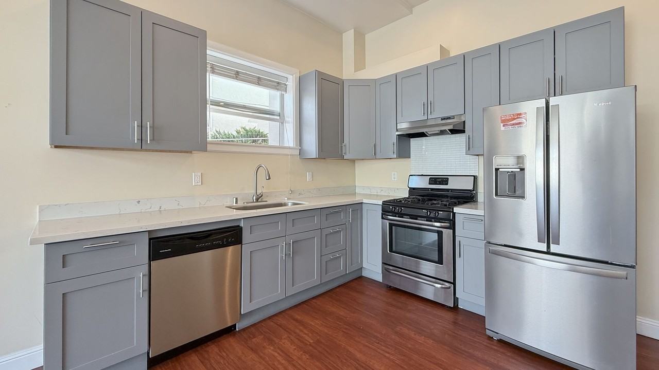 2336 Park Blvd - Photo 5 of 14