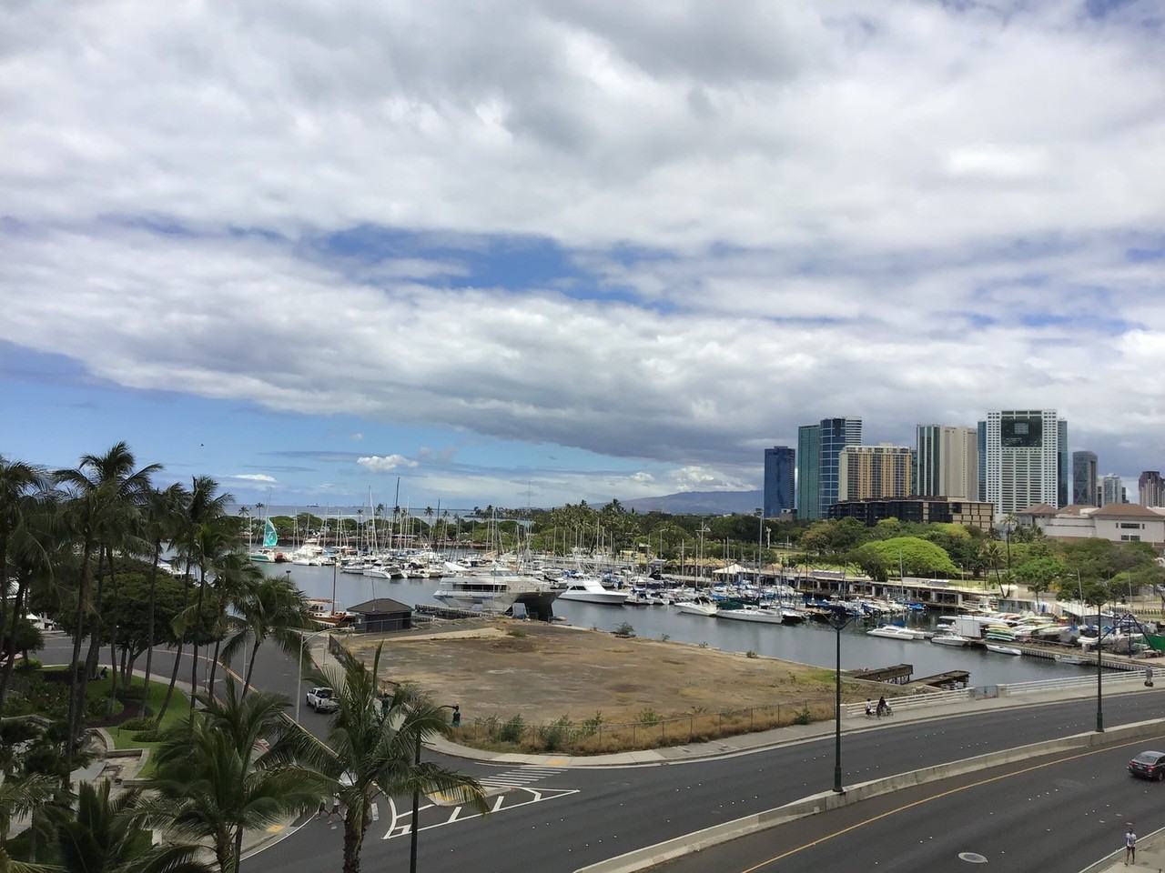 Ala Wai Blvd - Photo 5 of 39