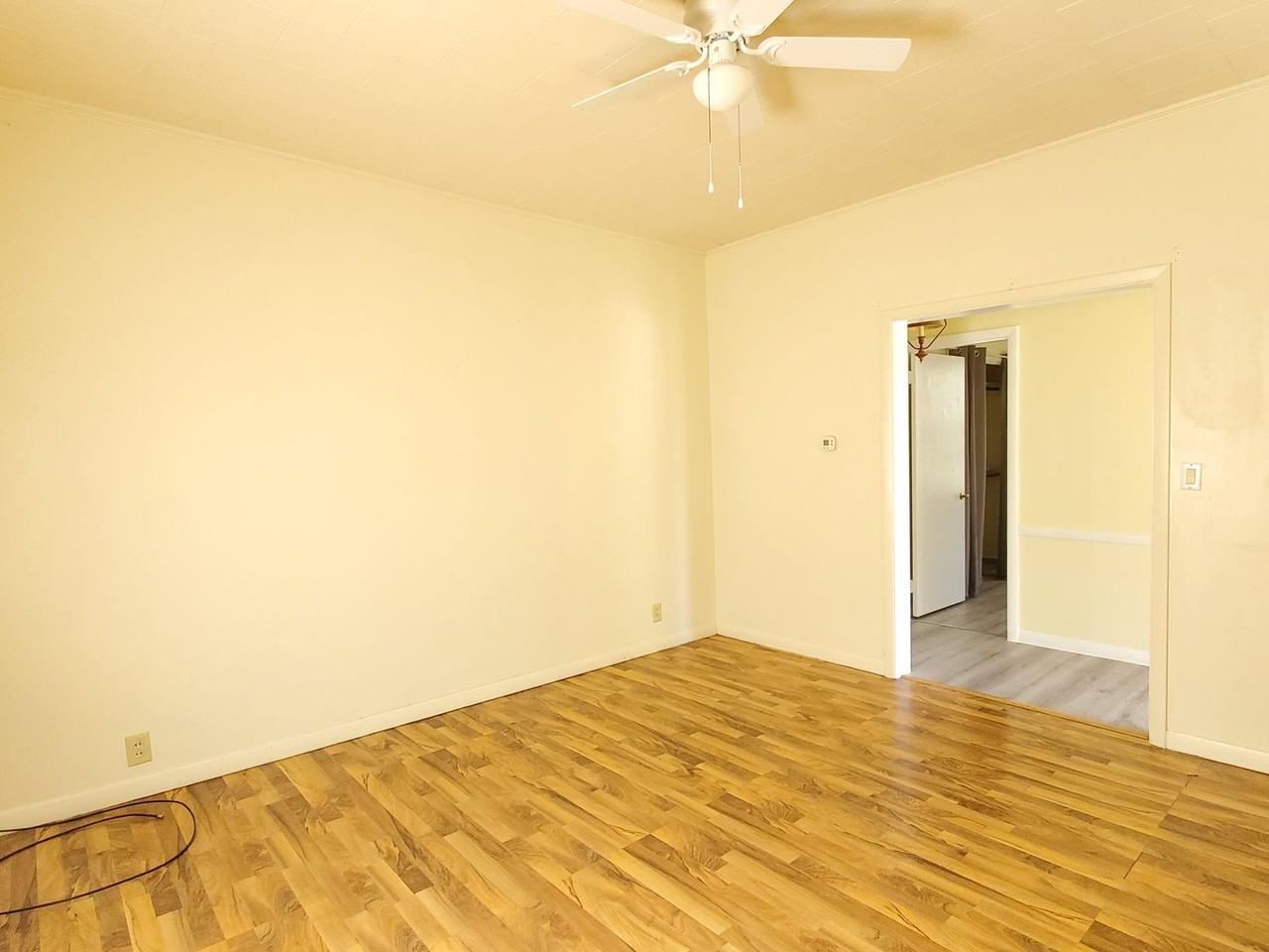 309 N 17th St - Photo 2 of 15