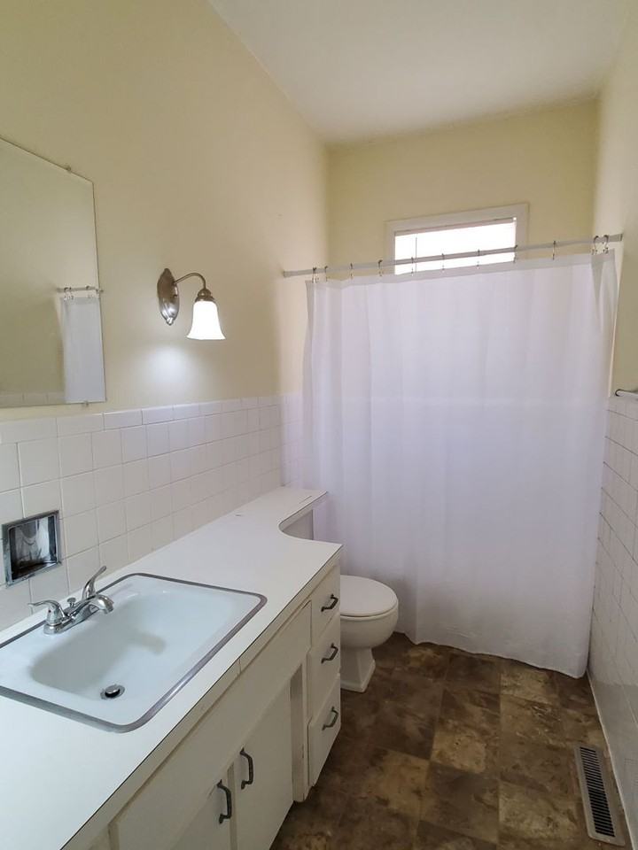 309 N 17th St - Photo 4 of 15