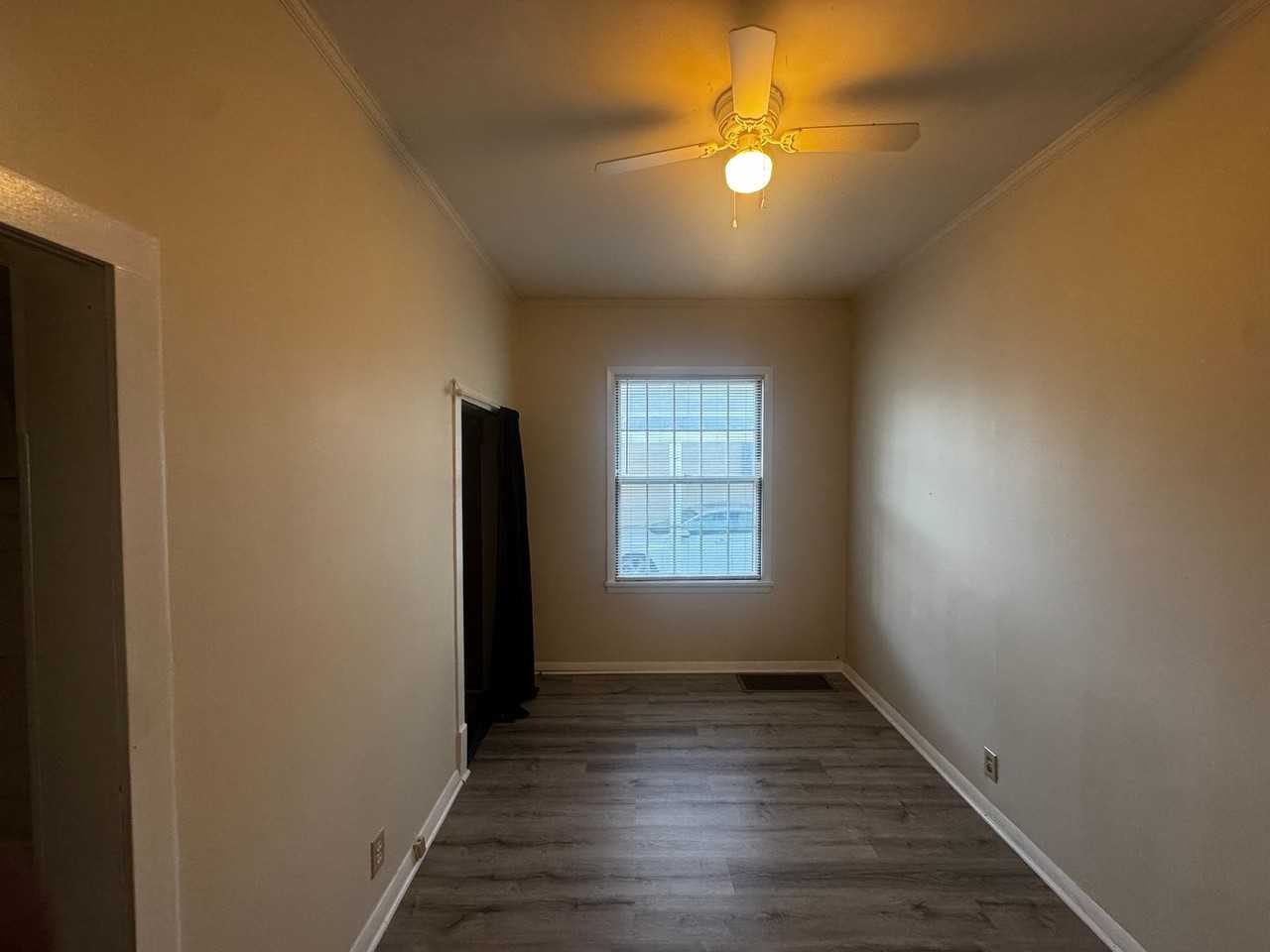 309 N 17th St - Photo 7 of 15