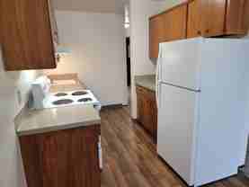 5900 Se Division St - Photo 1 of 1