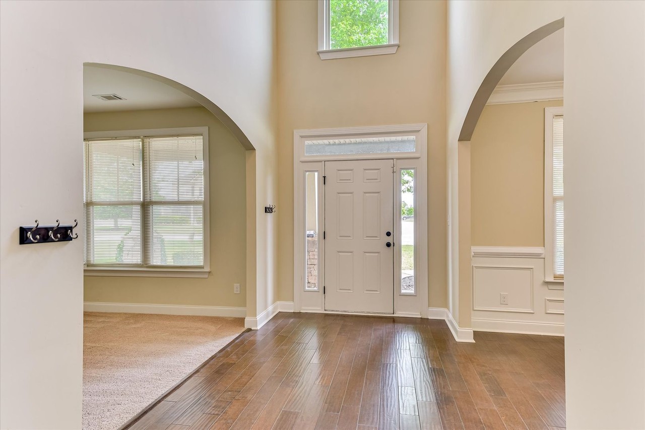 4215 Windslow Dr - Photo 3 of 50