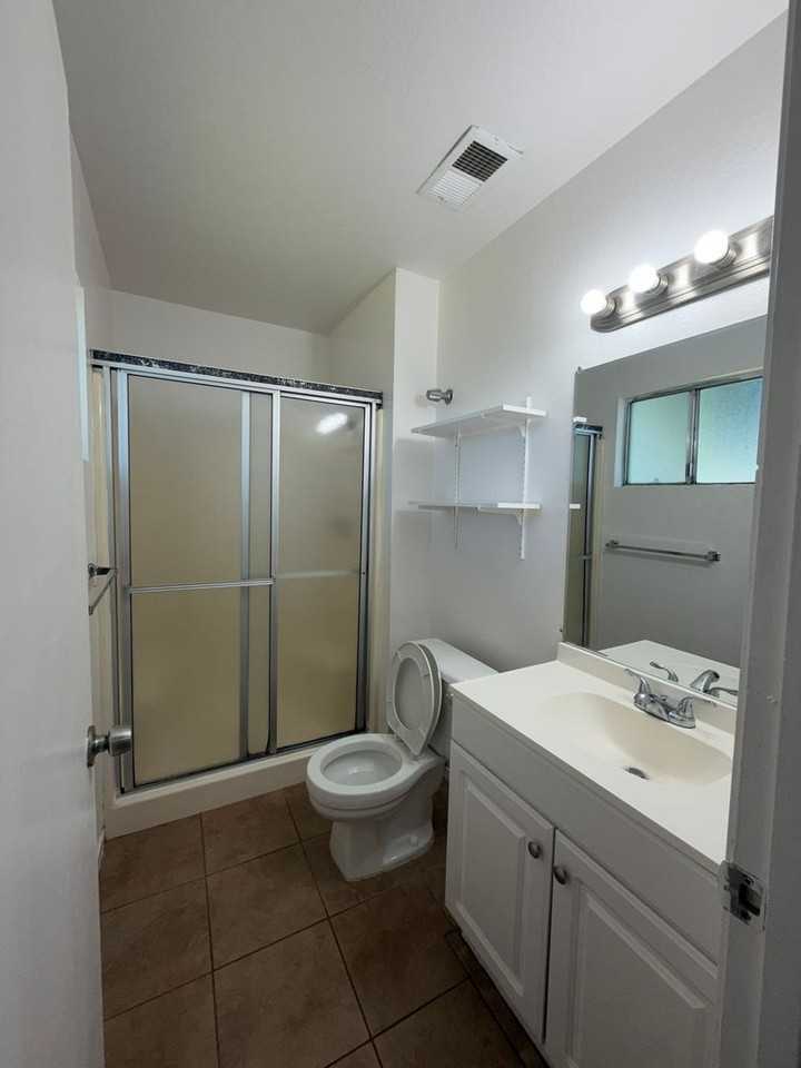 657 E Sonora Ave - Photo 7 of 11