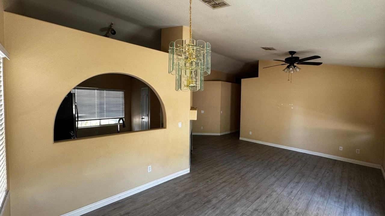249 Datura St - Photo 5 of 19