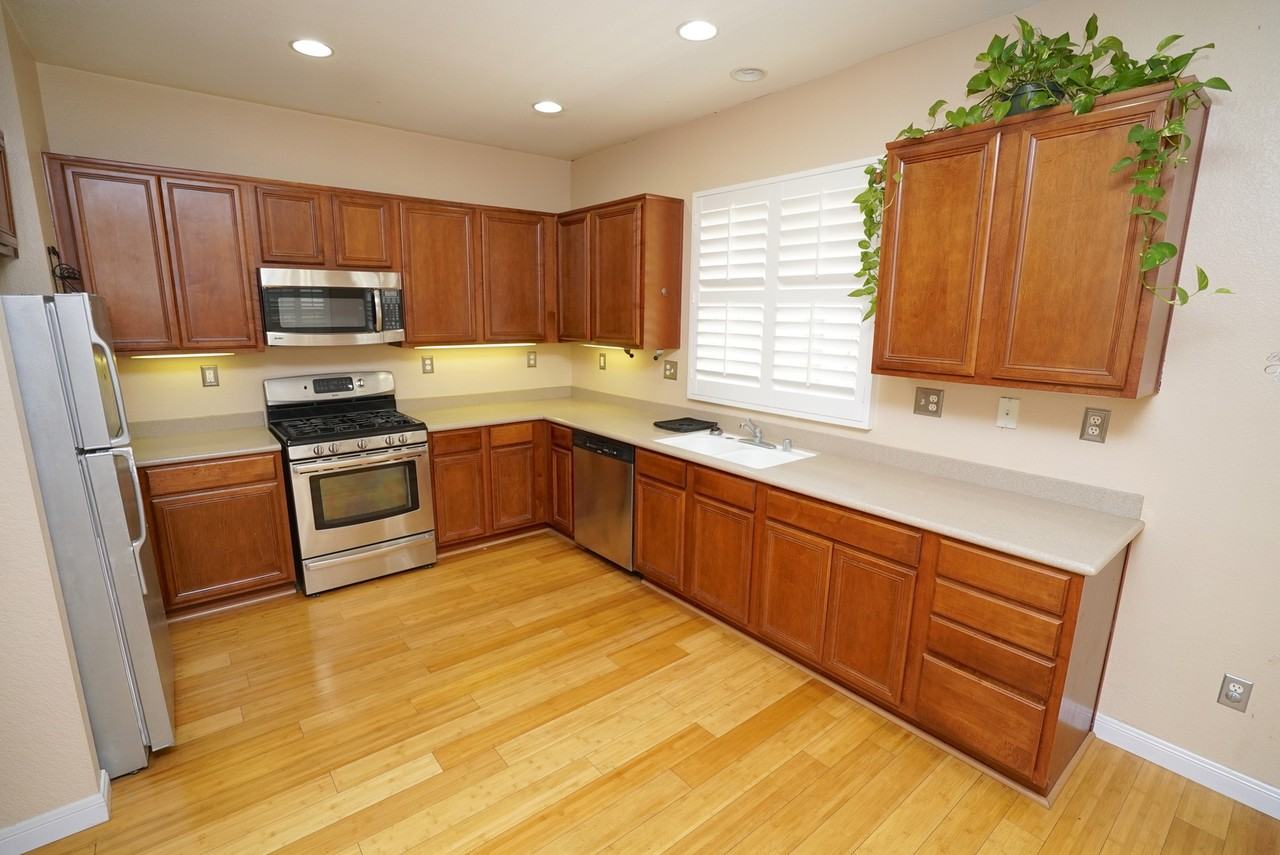 29270 Hatari Way - Photo 3 of 27