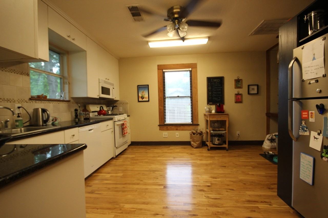 5410 Woodrow Ave - Photo 5 of 25