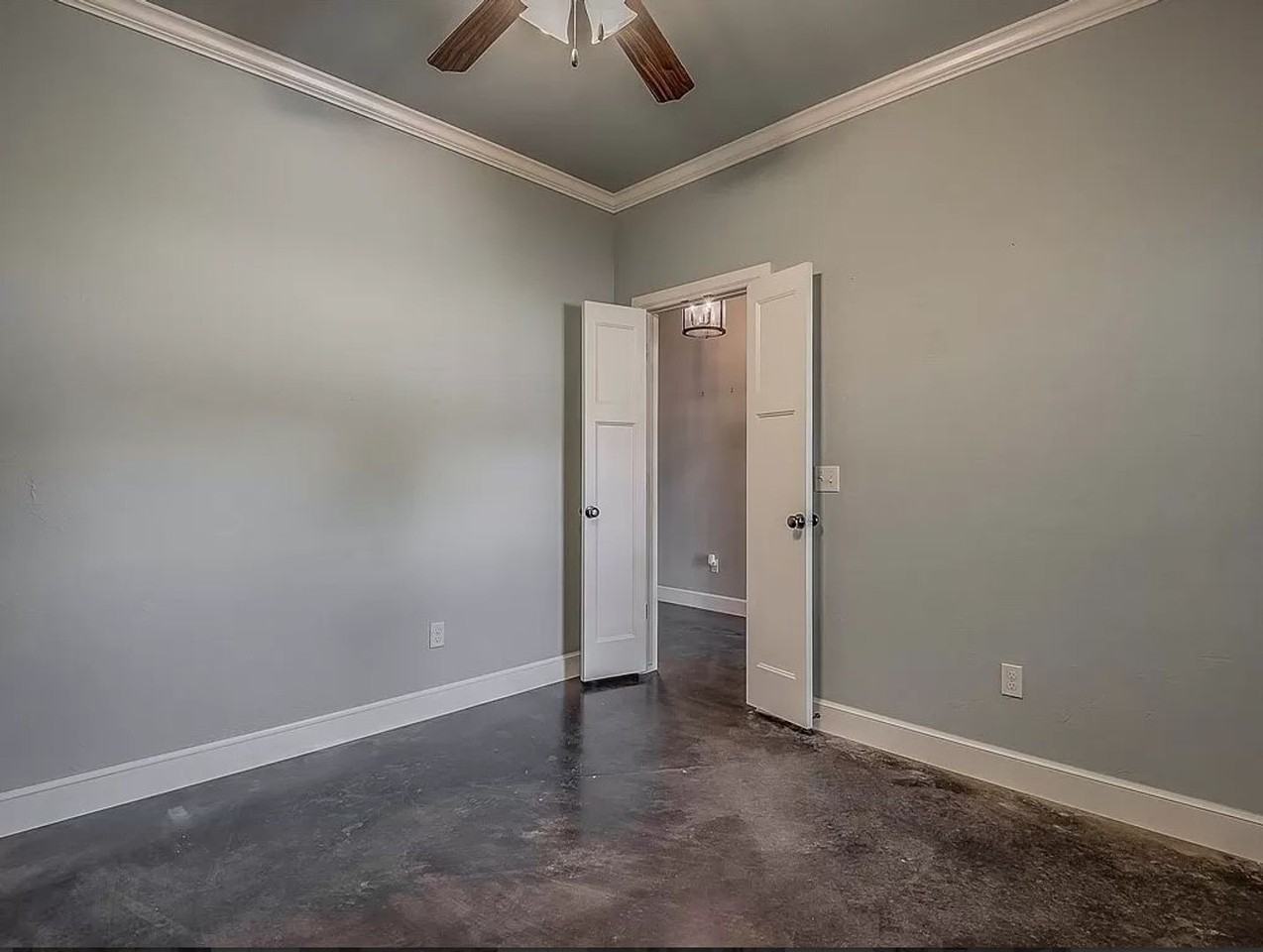 629 Martina Ln - Photo 5 of 32