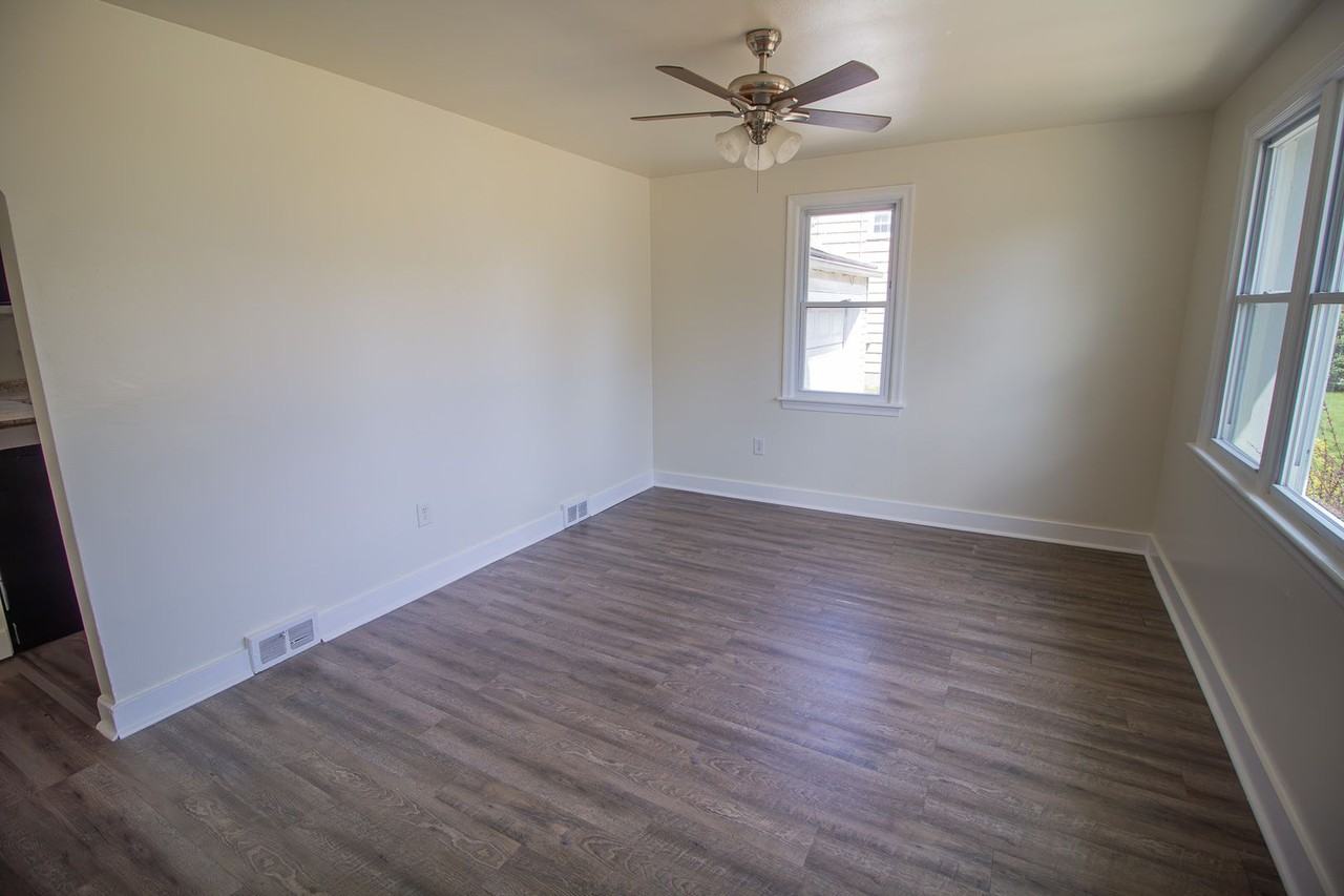16 Swayze Dr - Photo 7 of 24
