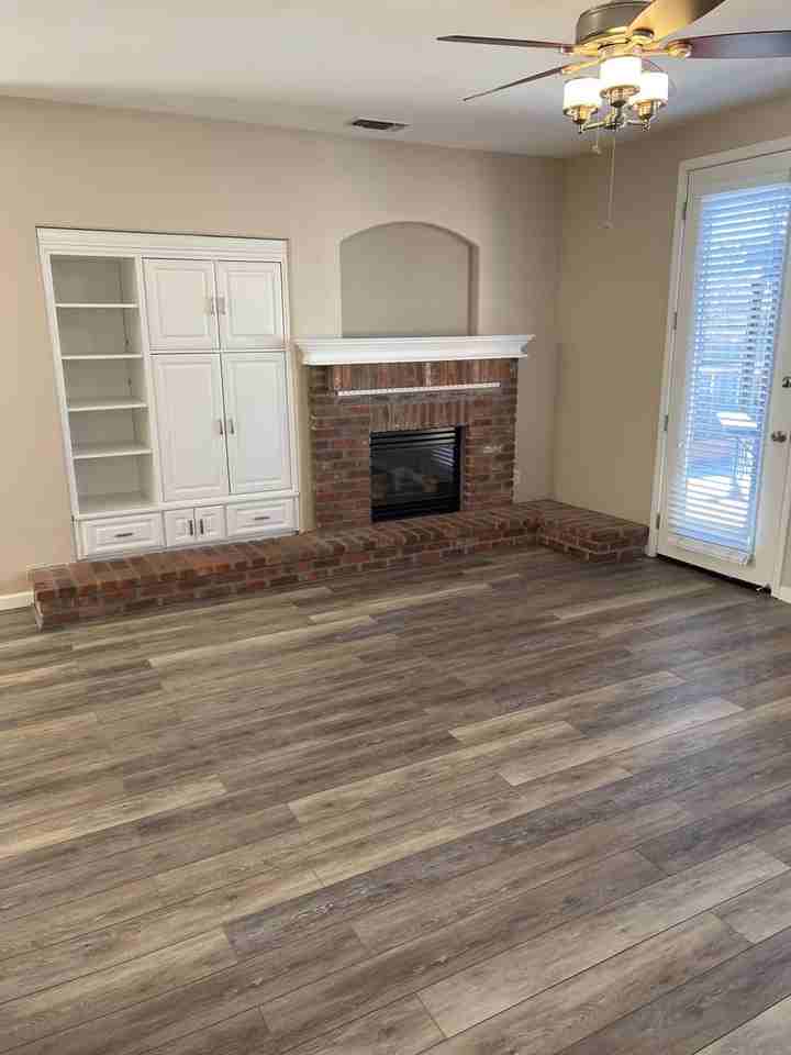 7485 Lorna Ln - Photo 6 of 24