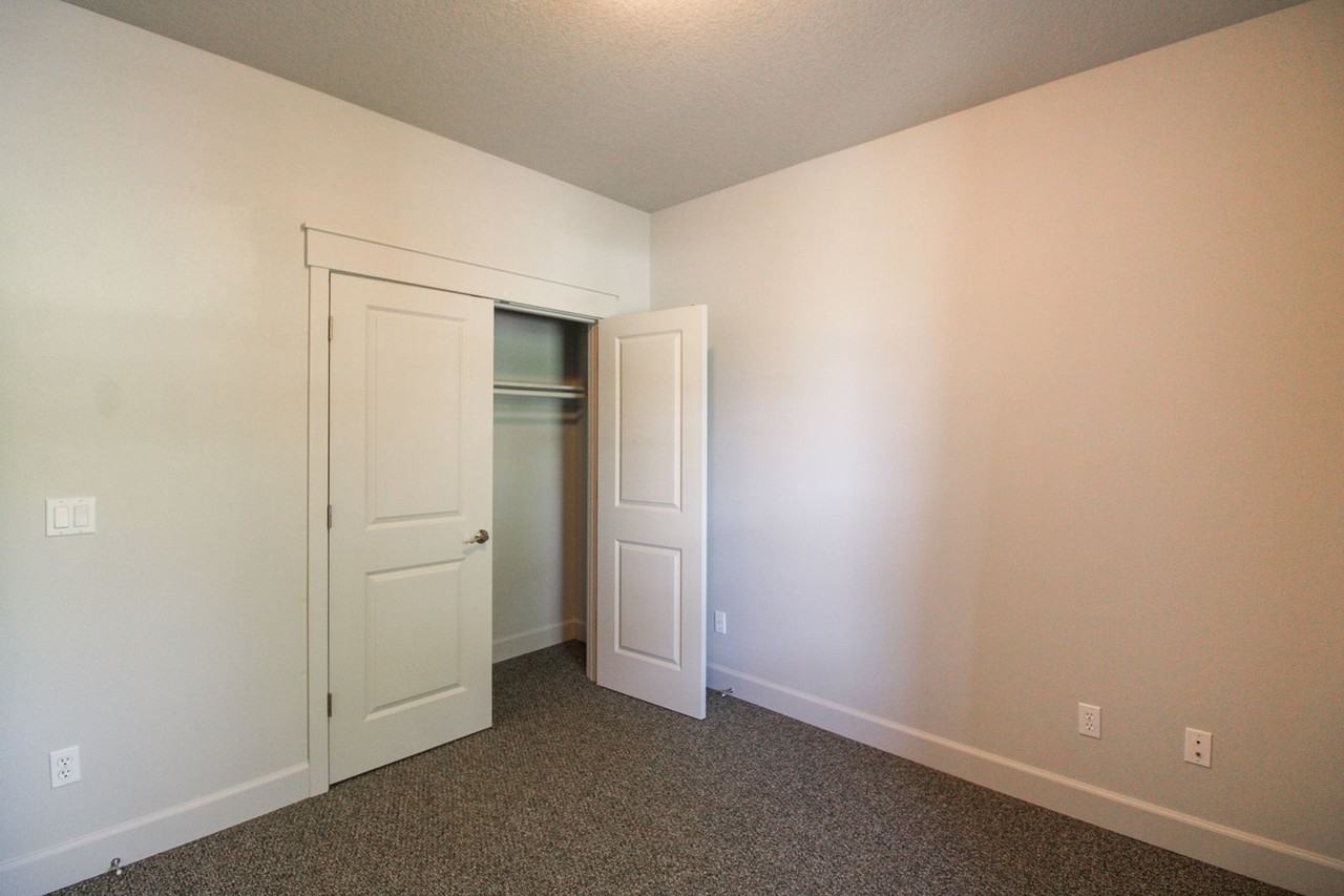 3091 Kurt Dr Nw - Photo 3 of 25