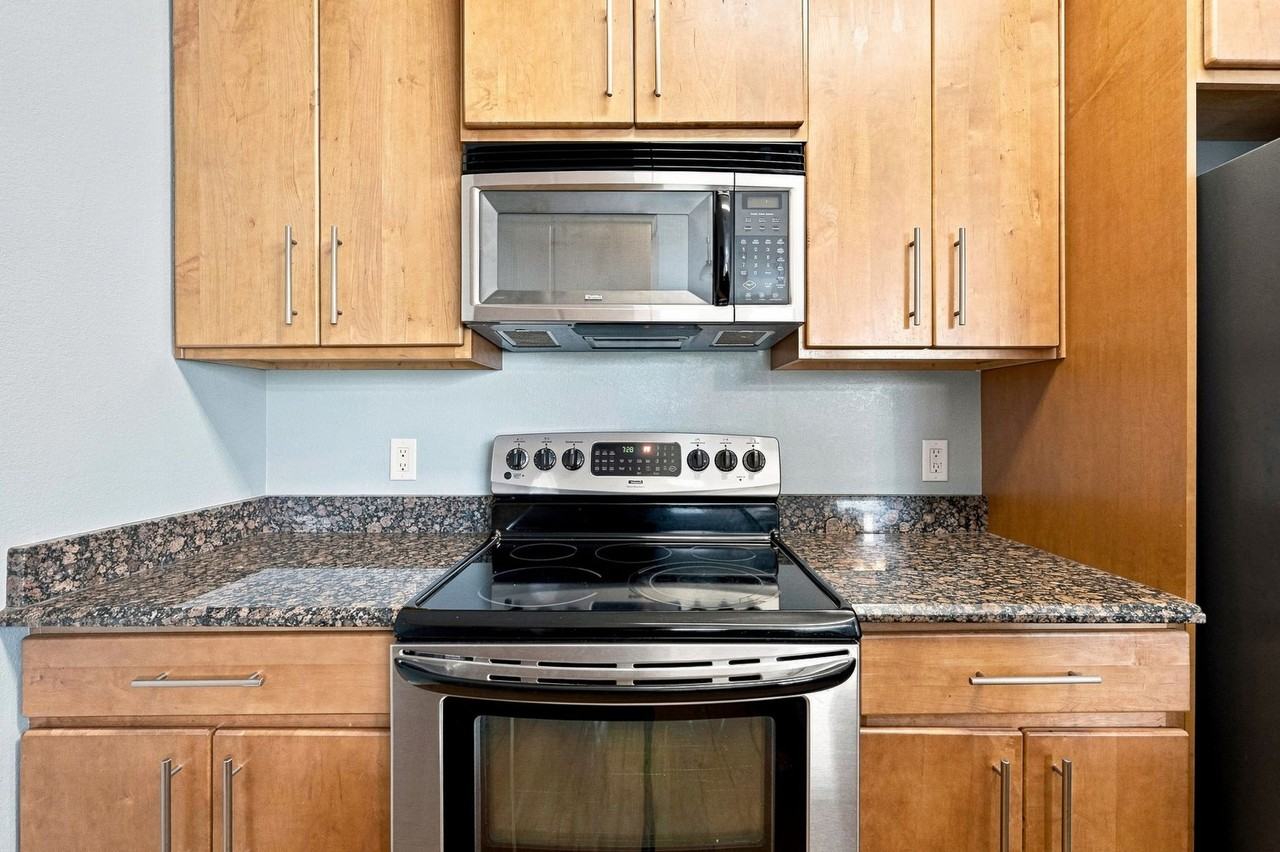 530 Valparaiso Pkwy #A - Photo 7 of 34