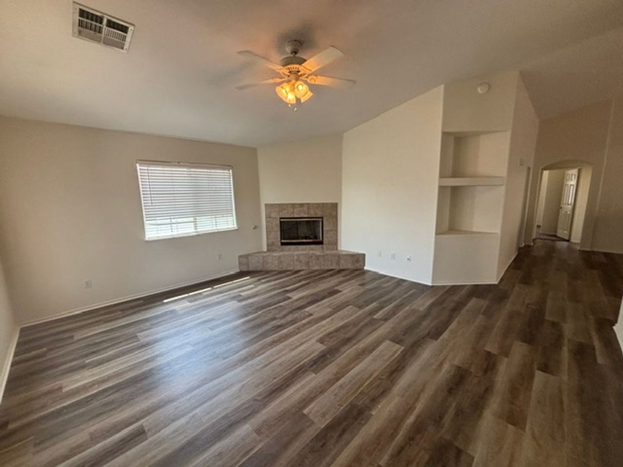 2449 Ensenada Dr - Photo 2 of 12