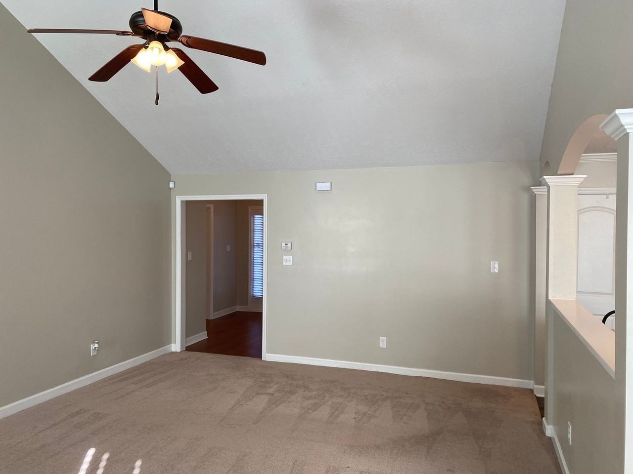 2022 Hatton Ct - Photo 7 of 27