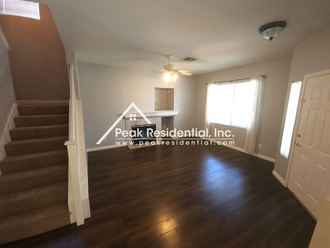 10172 Sheffield Oak Way - Photo 3 of 29