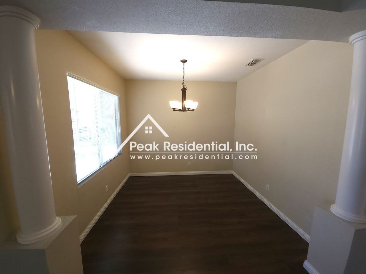 10172 Sheffield Oak Way - Photo 6 of 29