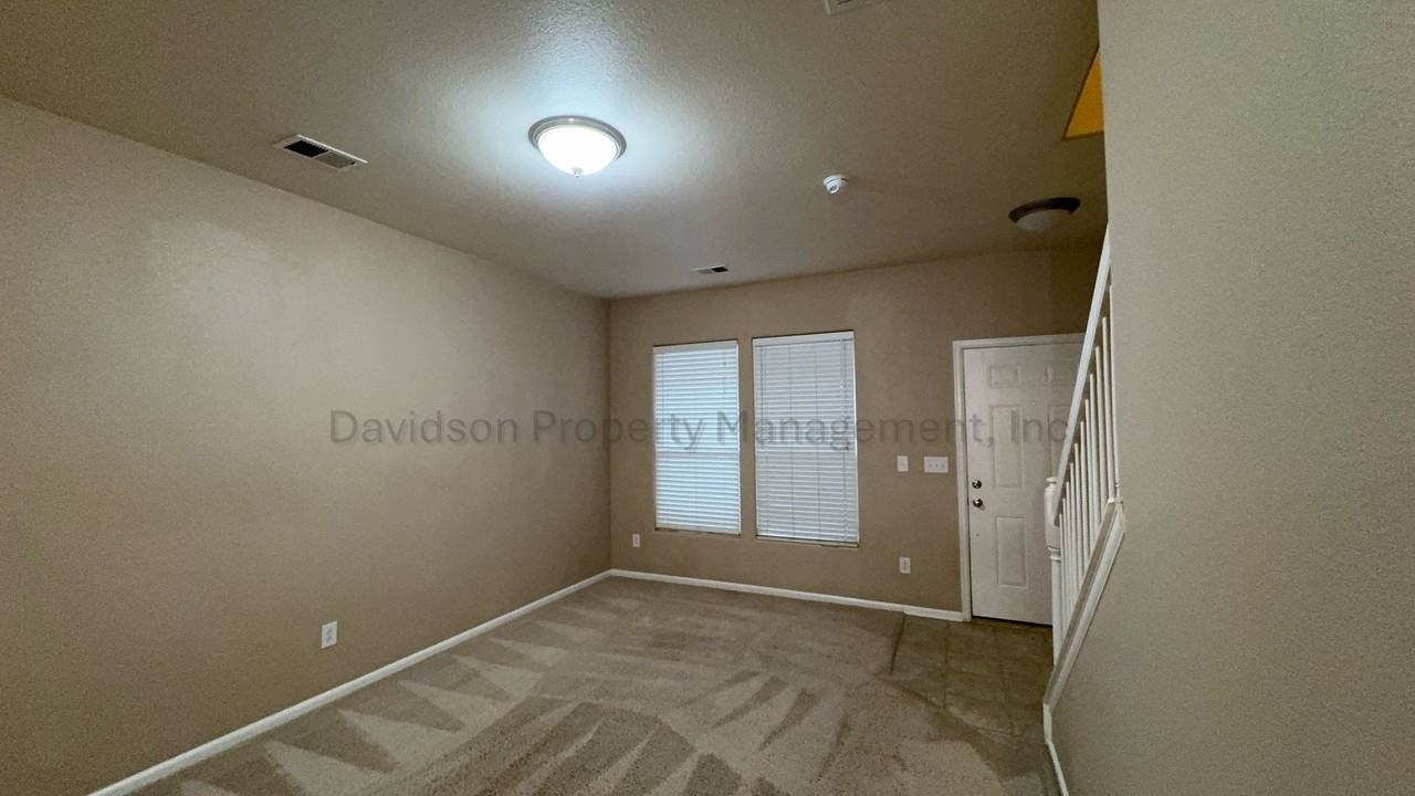 4863 Harrier Ridge Dr - Photo 3 of 15