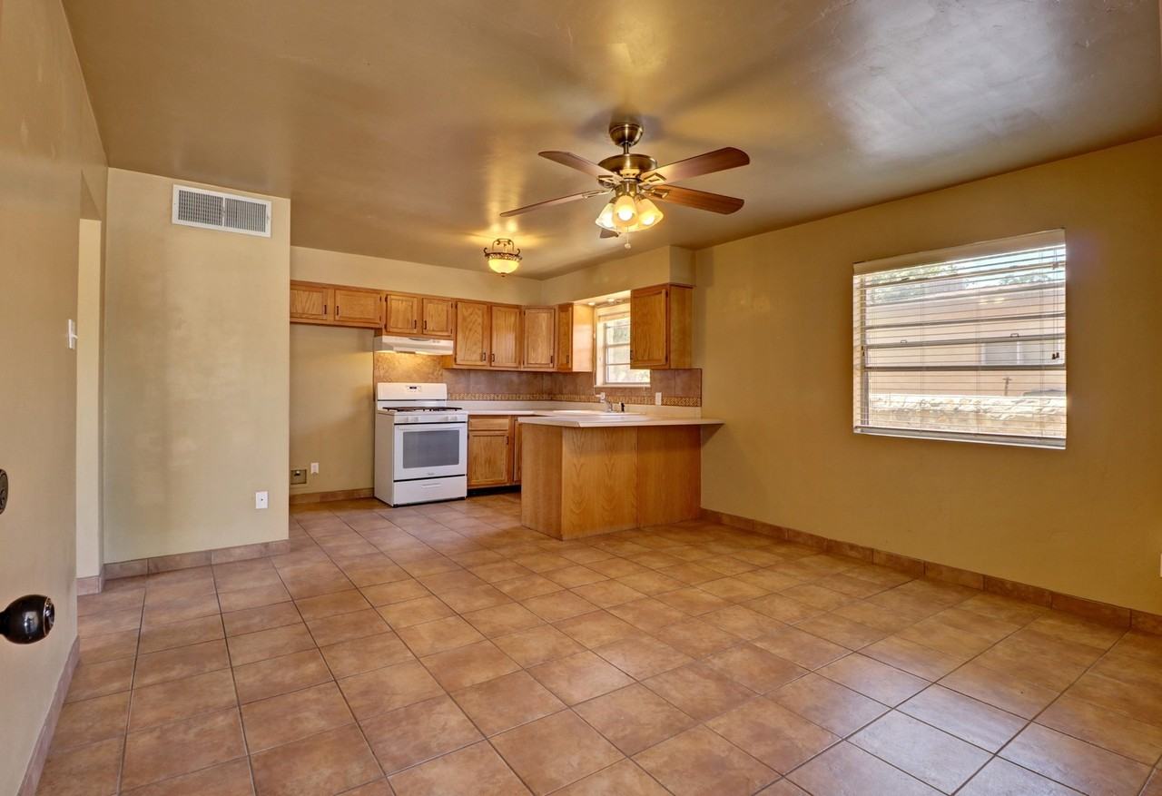 2170 Calle De Santa Ana - Photo 5 of 27