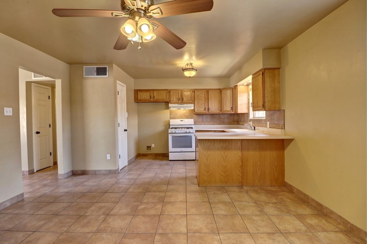 2170 Calle De Santa Ana - Photo 6 of 27