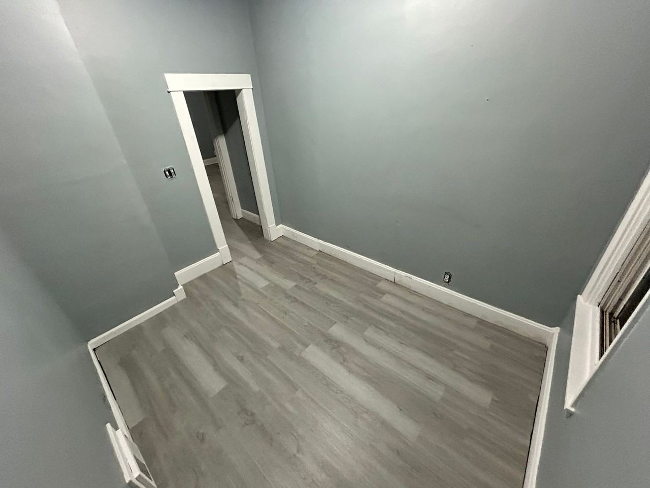 1346 18th Ave - Photo 5 of 9