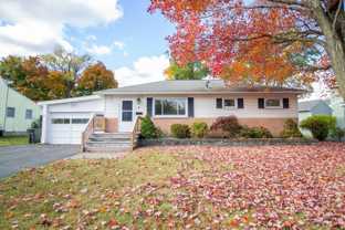 5 Huckleberry Ln - Photo 1 of 1