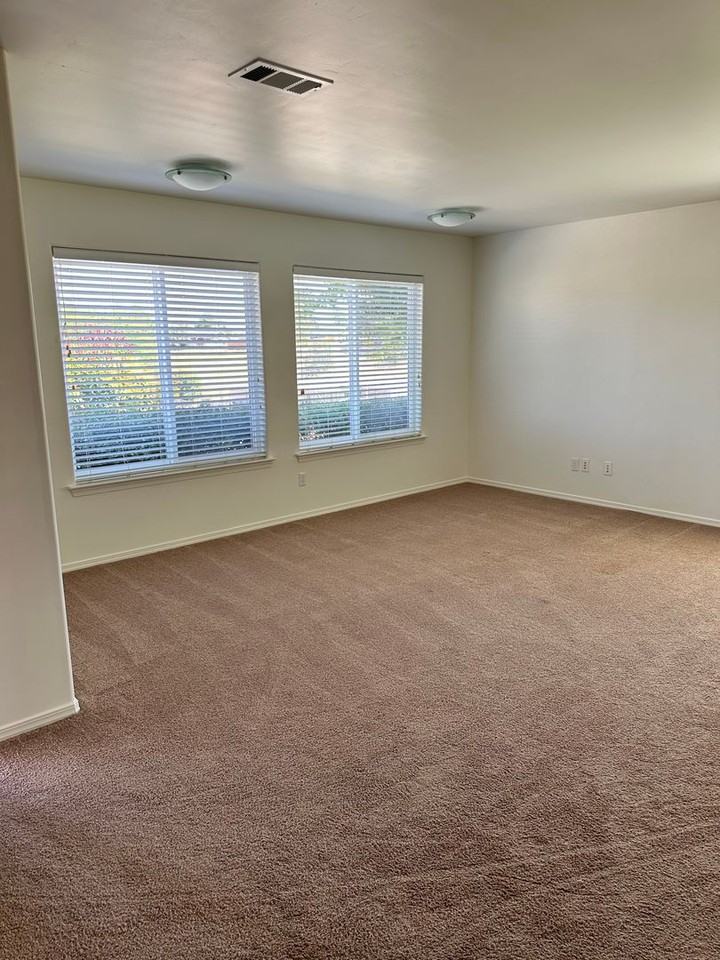 5680 Reindeer Pl - Photo 7 of 25