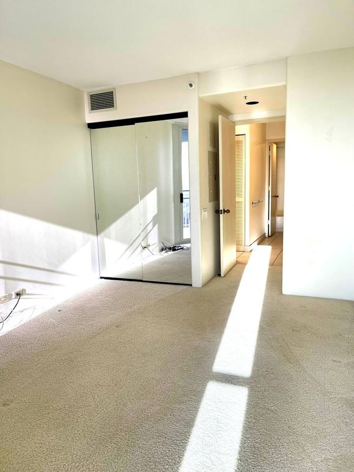 1212 Nuuanu Ave #3011 - Photo 4 of 25