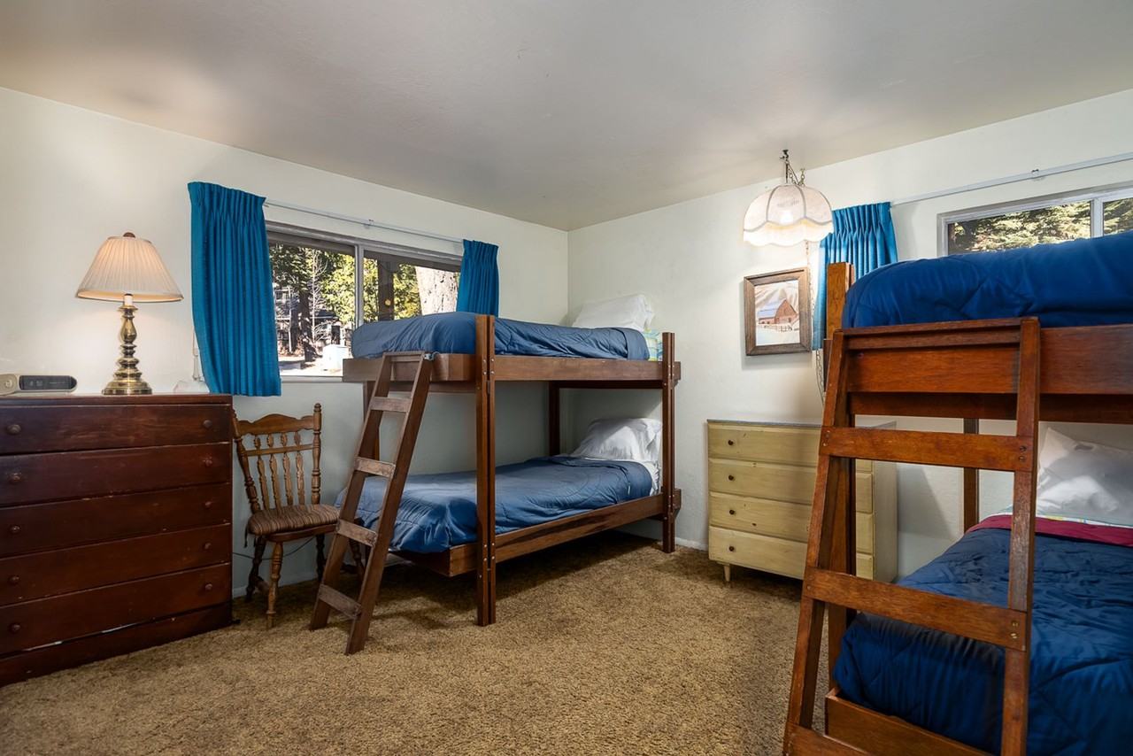 418 Agate Rd - Photo 6 of 27