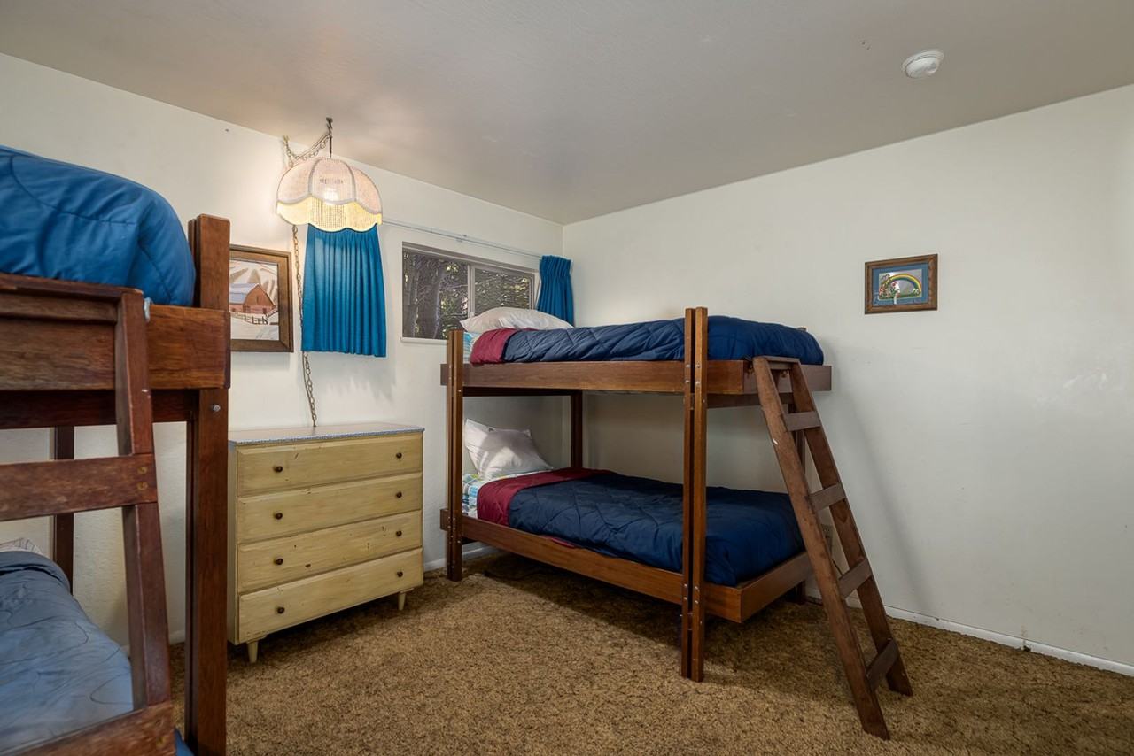 418 Agate Rd - Photo 7 of 27