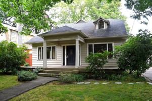 featured image of 3434 Ne 18th Ave