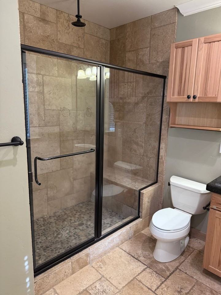 414 W Oak St - Photo 7 of 14