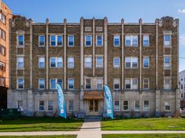 featured image of 2374 Euclid Heights Blvd