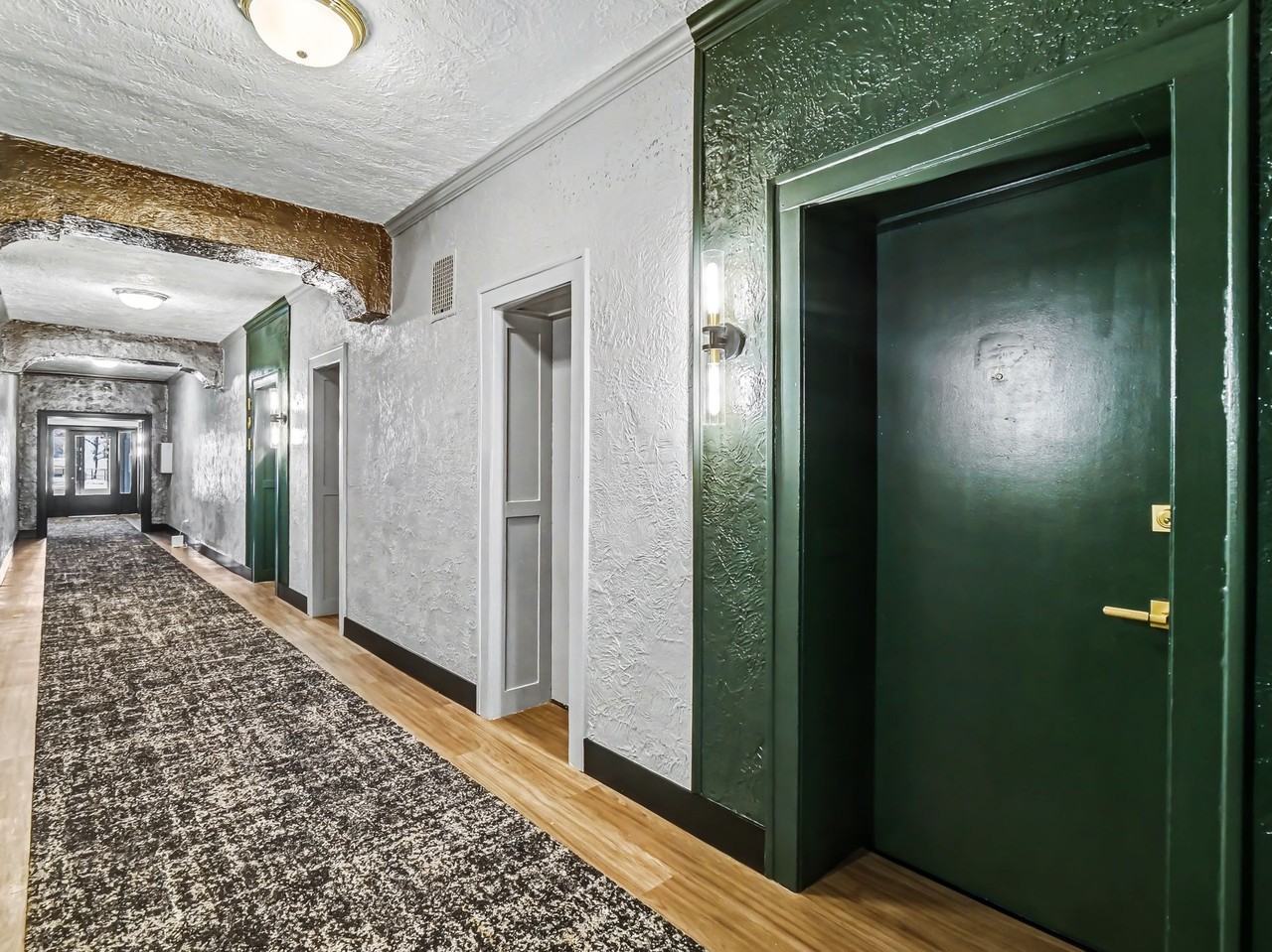Amara Apartments - Photo 3 of 25