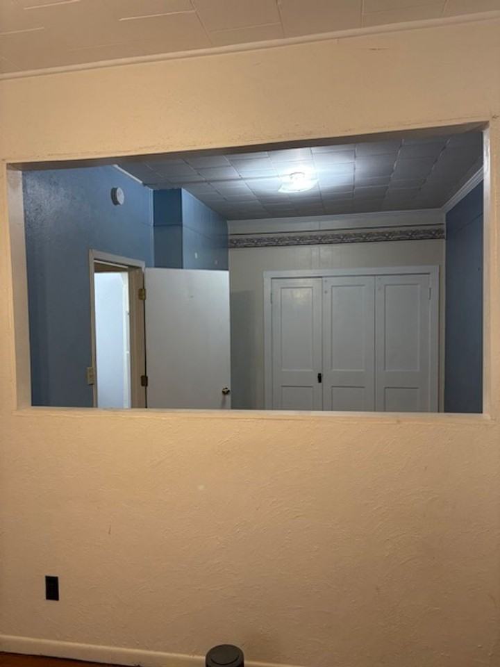 580 Wilson St #1 - Photo 2 of 9