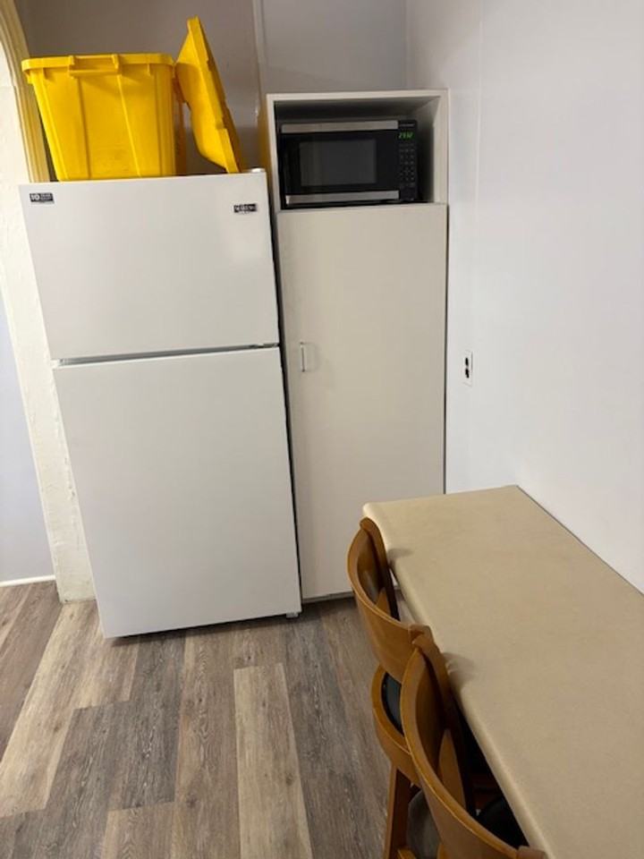 580 Wilson St #1 - Photo 5 of 9
