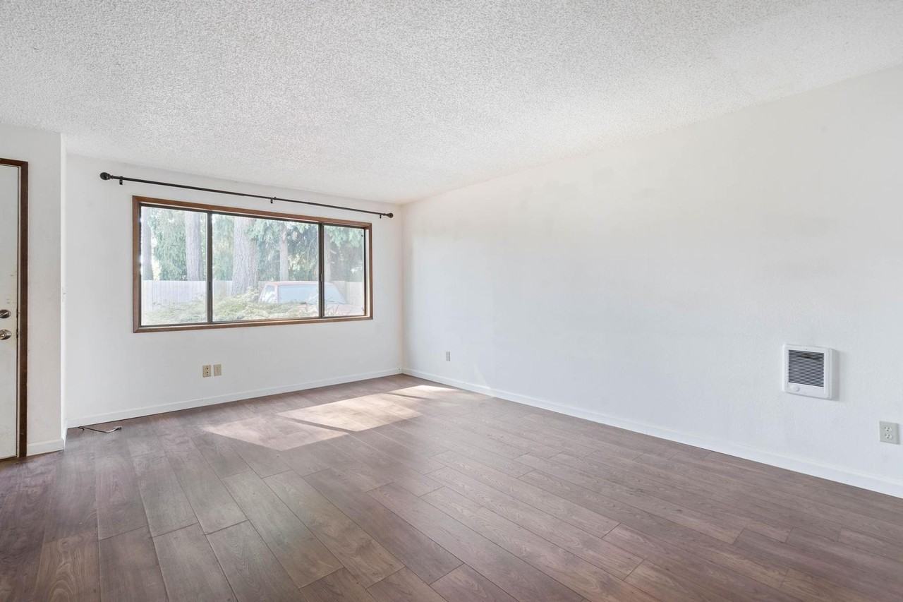 19300 Se River Rd #19308 - Photo 6 of 29