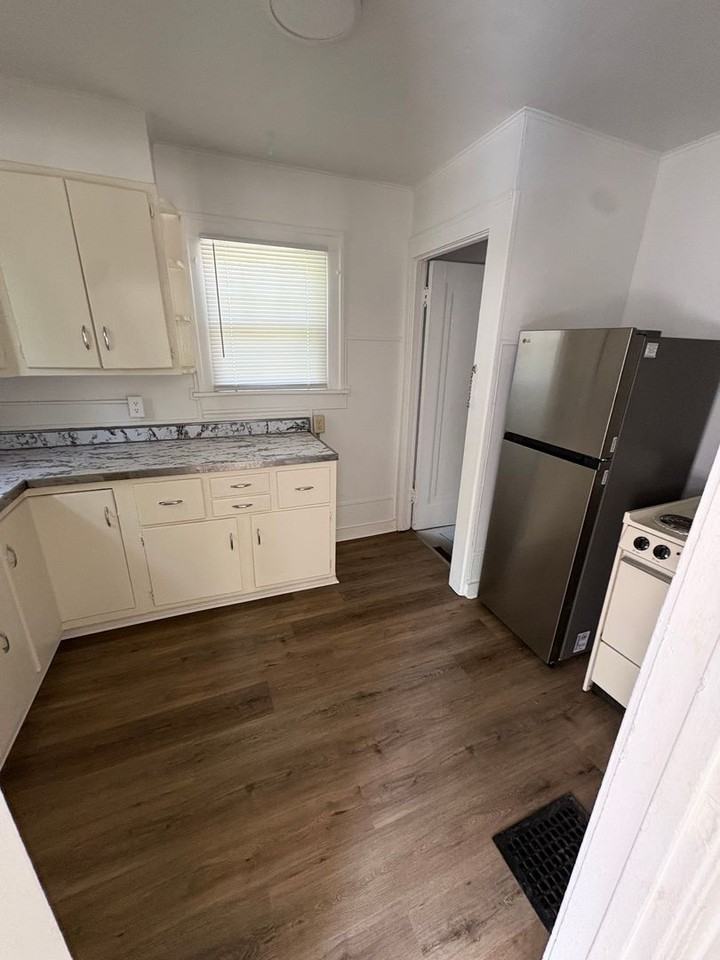 1829 N Martin Luther King Jr Dr - Photo 5 of 12