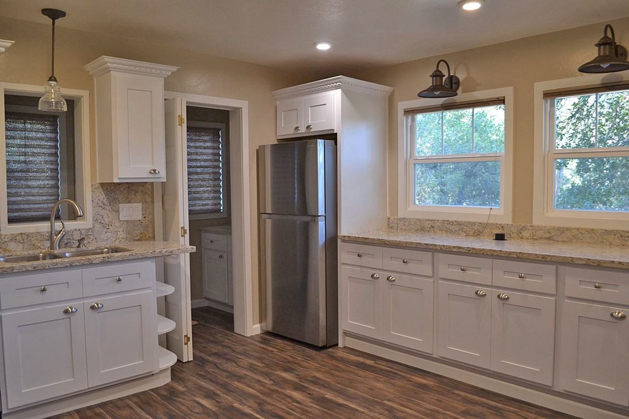 15900B Matilija Dr - Photo 5 of 13