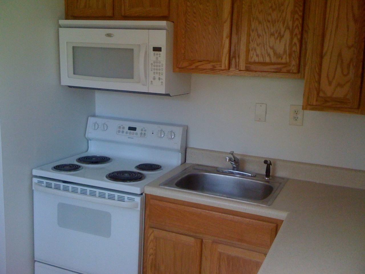 9609 14th Bay St - Photo 3 of 5