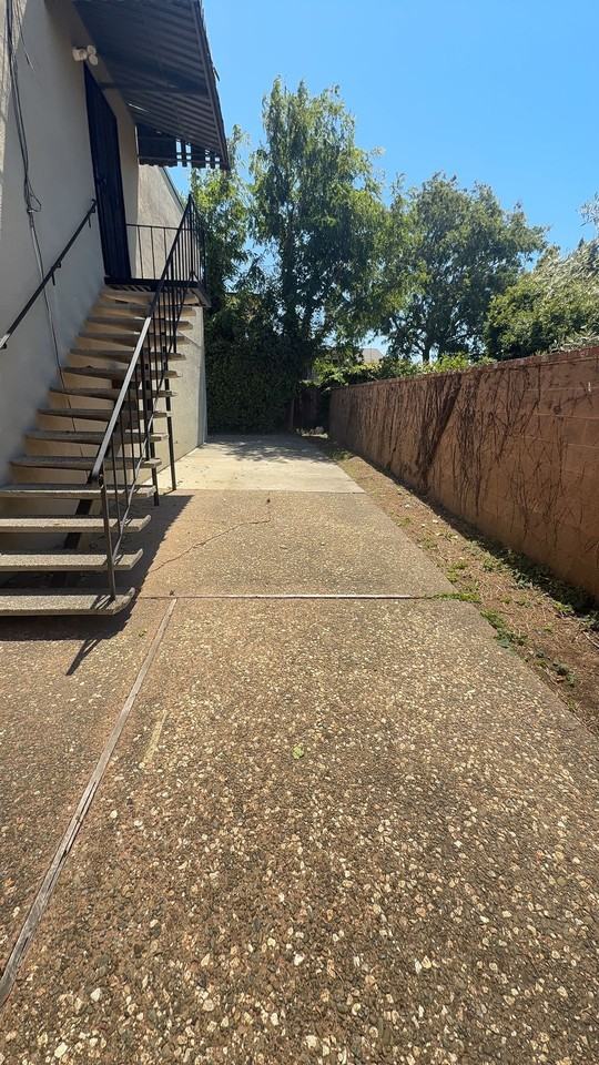 (NEW) 2608 Central Avenue - Photo 2 of 3