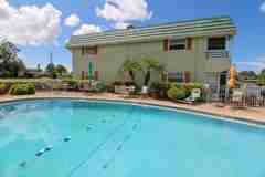 300 Valley Stream Dr #12R - Photo 1 of 1
