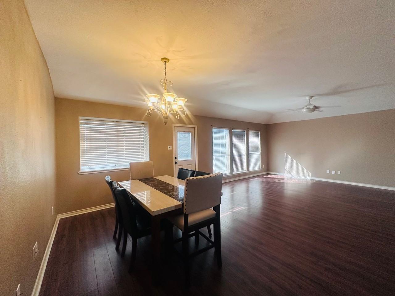 2509 Windblown Dr - Photo 6 of 22