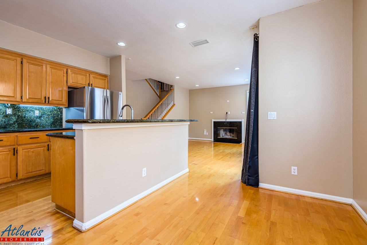 2189 Rockrose Ct - Photo 4 of 22