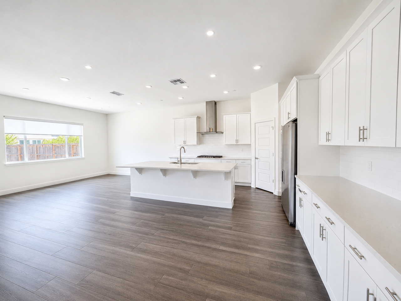 3725 Yellow Leaf Ave - Photo 3 of 14