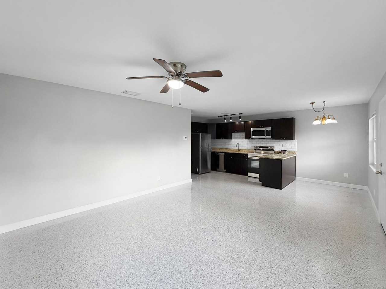 2720 57th St S - Photo 4 of 12
