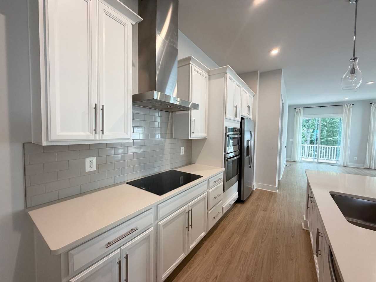 1788 Flora Ln - Photo 6 of 27
