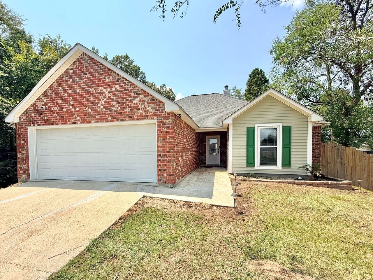 15253 E Bayou Dr - Photo 2 of 20